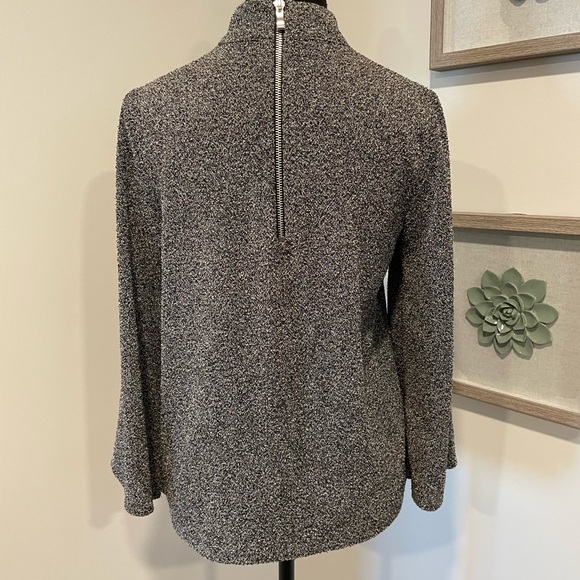 Zara Grey Boucle Sweater with Exposed Back Zipper VGUC - Picture 4 of 13